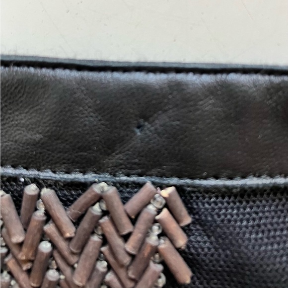 Vintage Fendi Beaded Skirt. European Size 40 - American 4. See measurements. - Picture 13 of 15